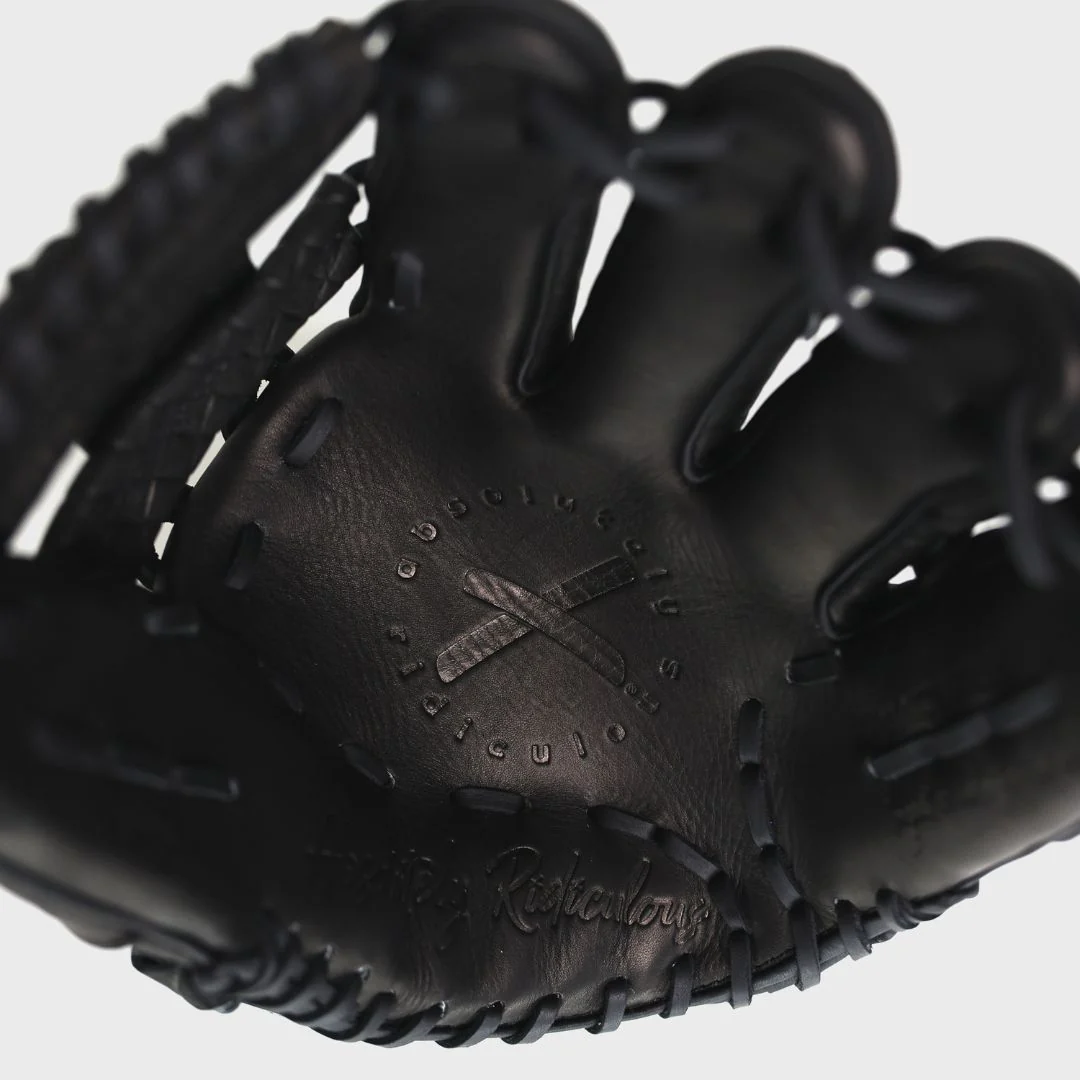 blackout ice cream glove - Image 6