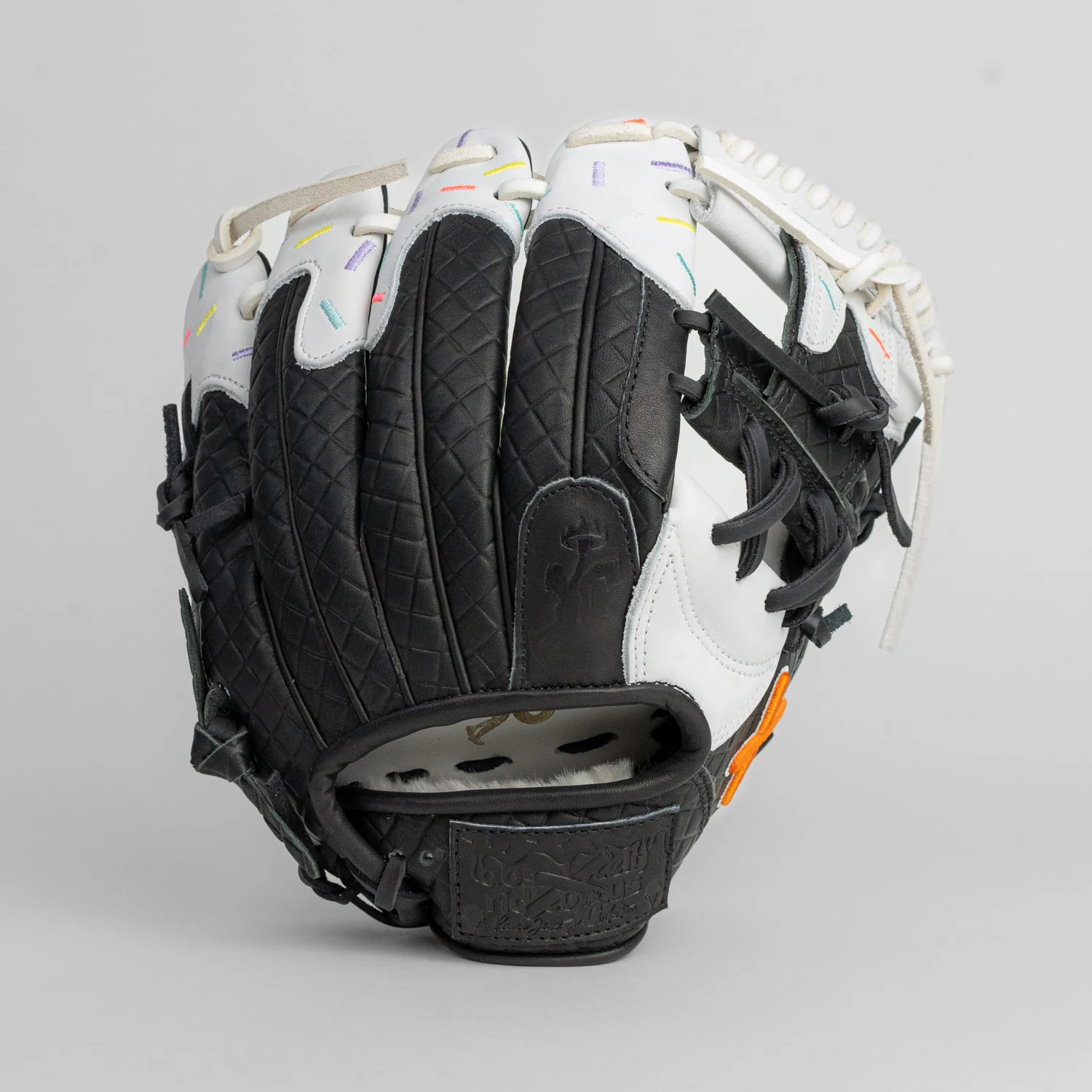 cookies & cream ice cream glove | rare edition - Image 3