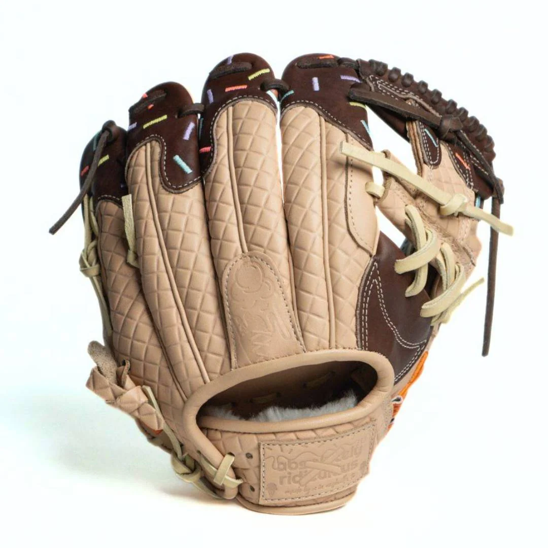 chocolate ice cream glove | rare edition