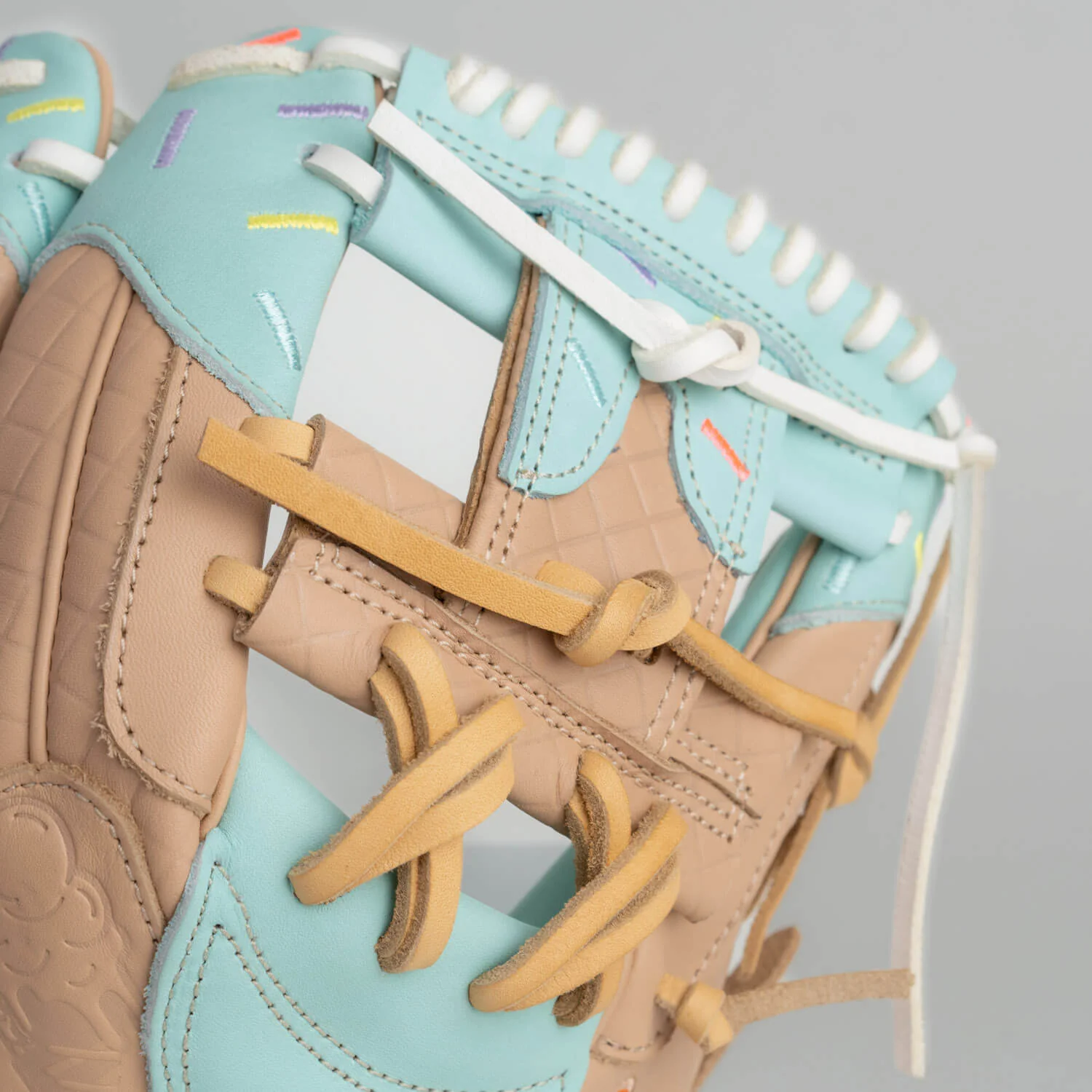 mint ice cream glove | rare edition - Image 6