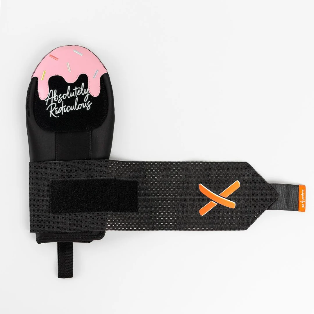 strawberry blackout ice cream sliding mitt - Image 4
